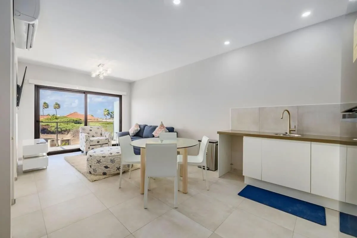 Special Studio Apartment In Gold Coast Noord