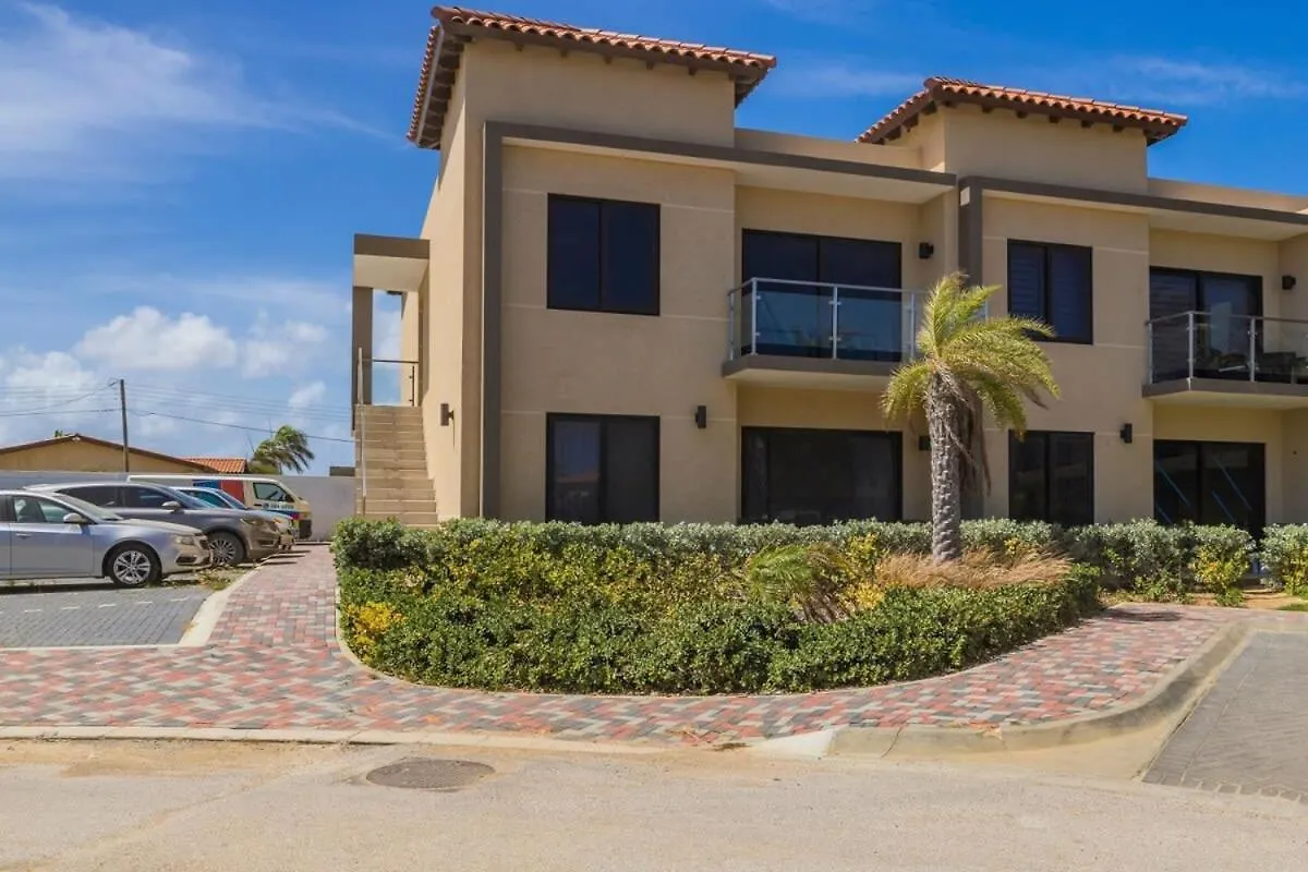 Special Studio Apartment In Gold Coast Noord