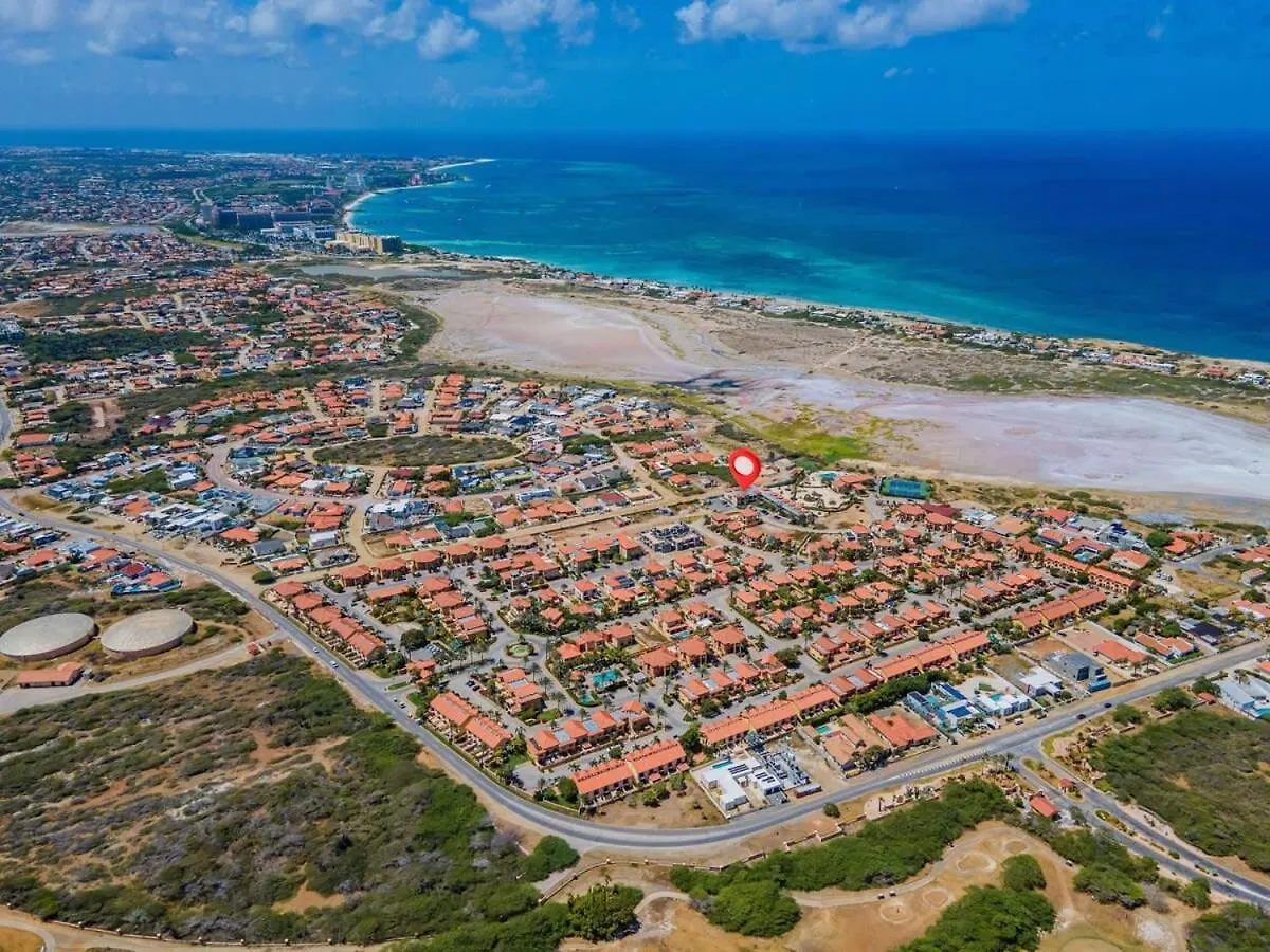 Special Studio Apartment In Gold Coast Noord